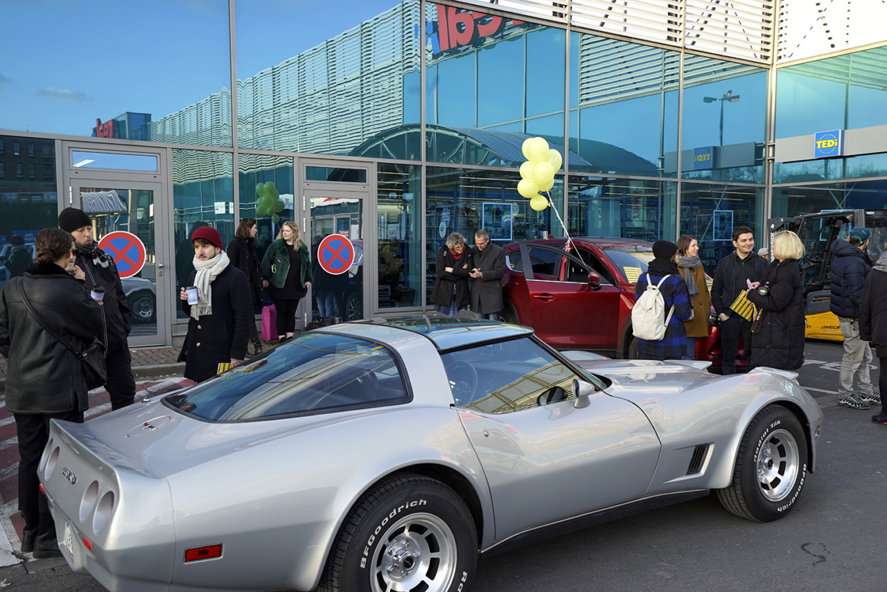 2 min ago - DUESSELDORF PHOTO PANELS OPENING